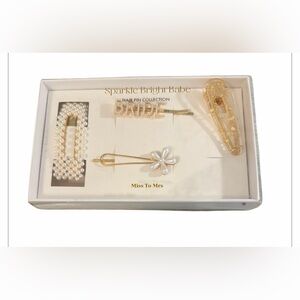 #622‎ Bride to Be Pearl and Gold Hair Pin Set